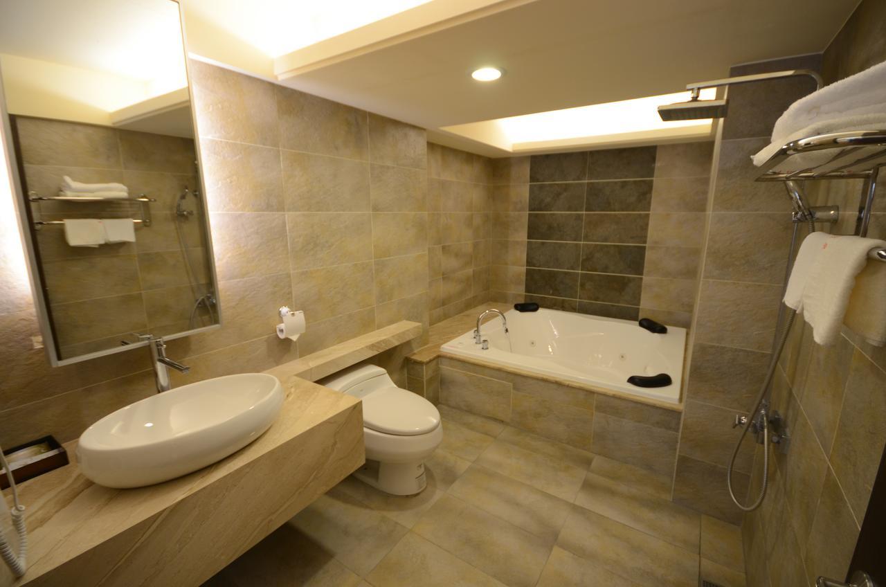 谷關明高溫泉 Mingao Hot Spring Resort Heping  Exterior photo